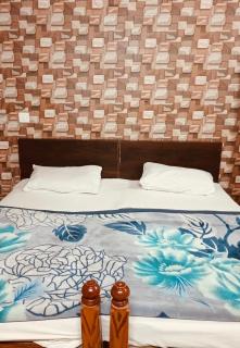 Singh Hotel's Shubhadra Guest House - 5