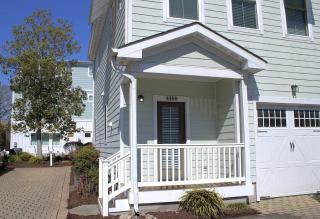 410B The King Neptune House - 8