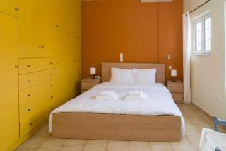 City Garden Escape with a View! - 1