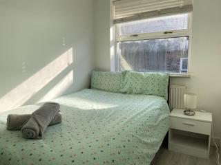Liverpool City Stays - Economy Room Close to city centre GG - 4
