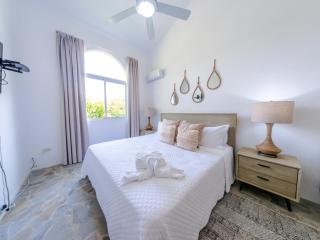 Esencia Espanola Sosua - 4