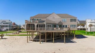 Pirates Beach Retreat - Galveston - 7