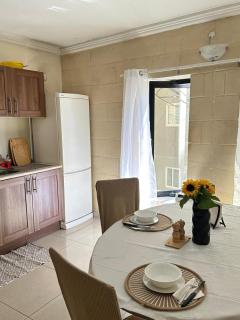 Perfect 2-Bedroom Apartment in St Julian - 3