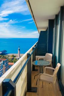 Alluring Sea View Aparthotel In Orbi City Batumi - 2