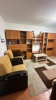 Charming Vintage Apartment 5 min to City Center Self Check-in - 5