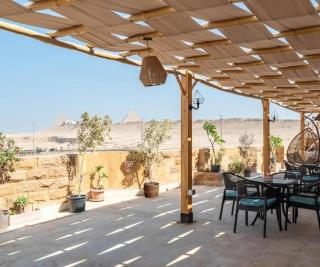 Pyramidia Serene with Rooftop, Pool & pyramids view - 0