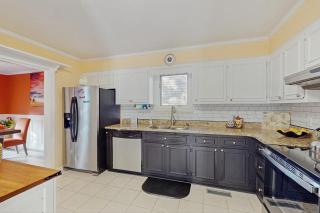 Lighthouse Retreat at the Beach - 3