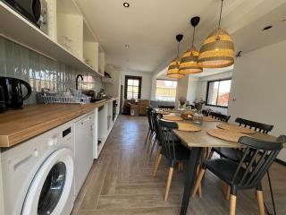 Casa en Laguna de Zapallar a pasos de la playa, recién remodelada - 7