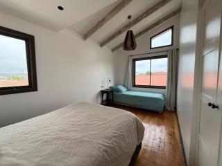 Casa en Laguna de Zapallar a pasos de la playa, recién remodelada - 6