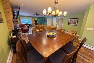 South Lake Tahoe Charm - 5