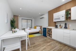 BRAND NEW Studio w/Pool, GYM, Rooftop @ Palm Beach - Palm-Eagle Beach - 8