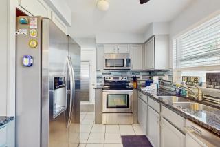 Coral Delights - Cape Coral - 3