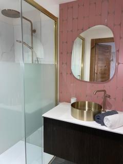 Nest Bed & Breakfast - 1