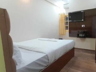 Hotel Utsav Near BGS HOSPITAL R R NAGAR - 8
