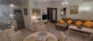 Luxury Sea Sunset Deluxe Apartment - 2