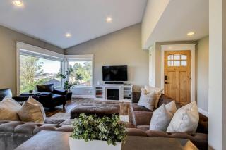 Luxury Seattle Retreat Near Stadiums - 5