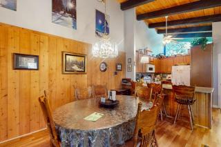 Chateau Sans Nom 38 - 5