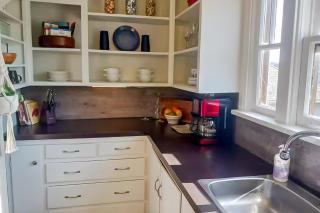 The Jul on State - 8