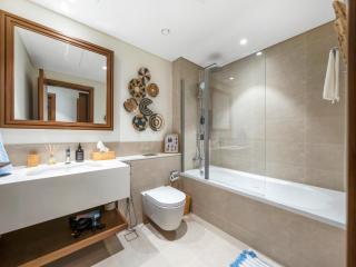 Palm and Marina Views in NEW Palace Beach Residence - Dubái - 8