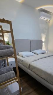 Renas Apartment 3 - 5