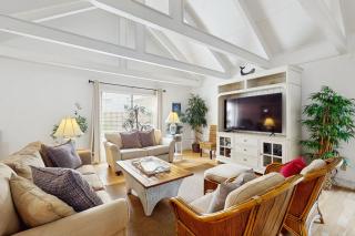 Queens Grant 762 - 0