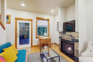 Happy Central Seattle Townhouse - 7