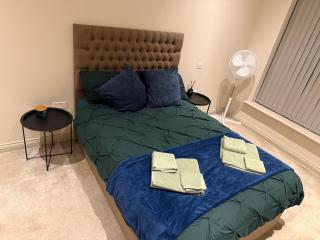 Centenary Netho - Leeds City Centre - 7