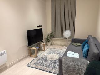 Centenary Netho - Leeds City Centre - 3