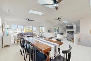 South Bethany --- 309 W 2nd St - 4