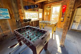 Vermont 1828 Reunion House - 7