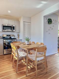 Unique Wildwood 3 BR 1,5 BA Entire House in the Heart of Wildwood! - 9