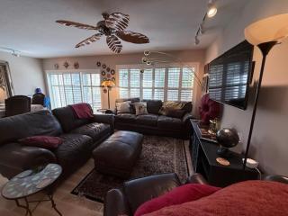 Island Living With Beach Access - 5