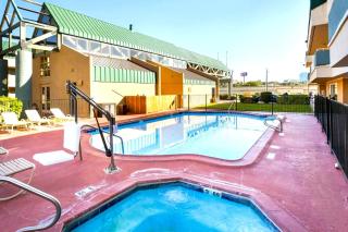 Homegate Studios & Suites San Antonio Medical Center - 3