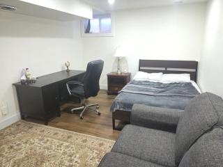 Forest City Room Family Style Room 2 - 0