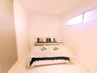 2 Bed Apartment close to the beach and Siam park - 5