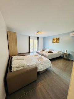 Villa avec piscine et Jaccuzy - Bize-Minervois - 9