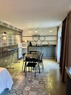 Studio Appartement Perdicaris en rez de jardin - 6