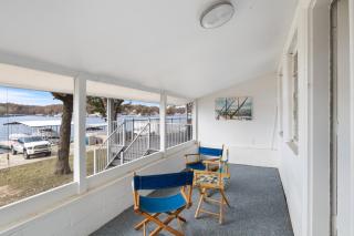 Sunset & Lake Views, Outdoor Dining & Seats - 4