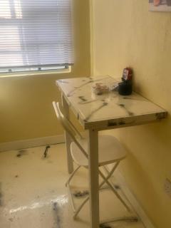 Peaceful in Town - 8