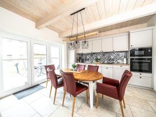 Reetgedecktes Wohlfühlhaus Nordseeloft 98b mit Sauna und Kamin - 5