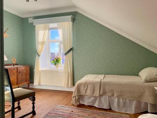 Udden Retreat-Bed & Breakfast - 4