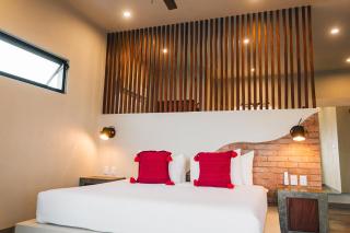 The Garden Suite - 9