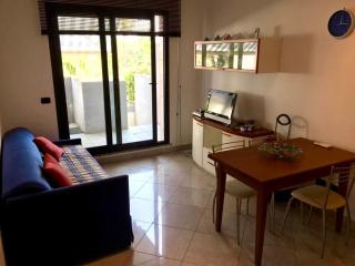 Palm Grove House - 5