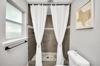 The Soluna Cottage - Houston - 8