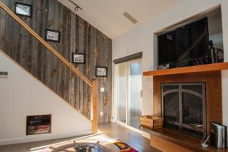 Crestview Condo 18 - 6