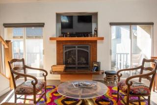 Crestview Condo 18 - 5