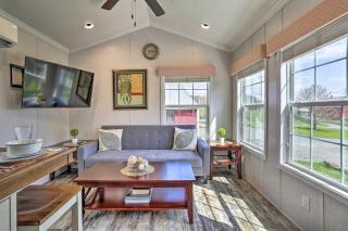 Hidden Gem Cottages & Cosy Suites Farmhouse Bliss Spring Midweek - 35 Off - Pleasant Mount - 1