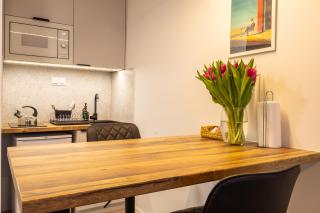 Studio Apartment with a City View | Metro Świętokrzyska - 3