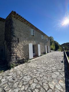 Charming Stone House in Provence - 7
