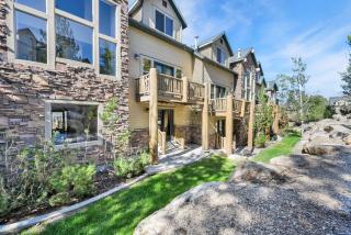Eden Mountain Condo with Views Pool & Hot Tub Access - Eden - 8